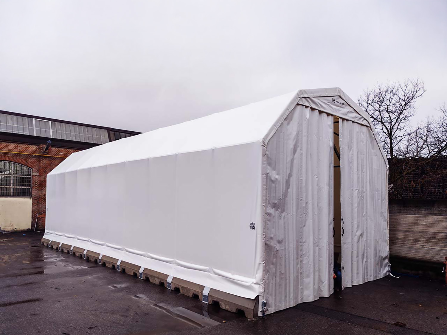 LO SPAZIO NON BASTA MAI